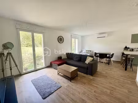 maison de 95 88 m² à vert-le-petit