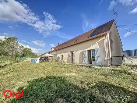 vente maison 8 pièces 185 m² à voussac (03140)  131 000 €