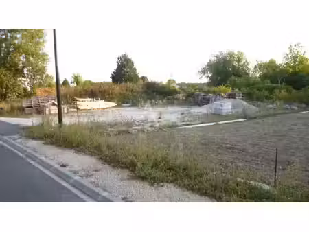 vente terrain 746 m² à bussac-sur-charente (17100)  49 700 €