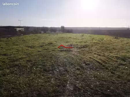 terrain 1850 m² la groutte
