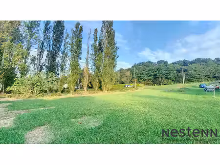 a vendre terrain de plus de 1200 m2 secteur cazeres au calme environnement campagne