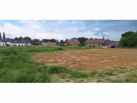reste 2 parcelles de terrains à bâtir - entre 9a 33ca et 9a