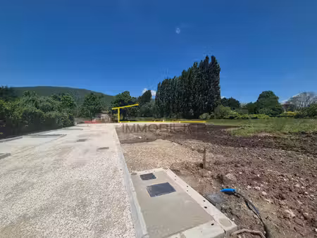 terrain à bâtir à le poët laval - drôme est.
