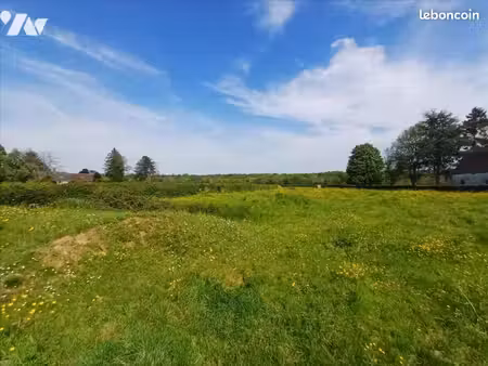 terrain 2236 m² les baux de breteuil