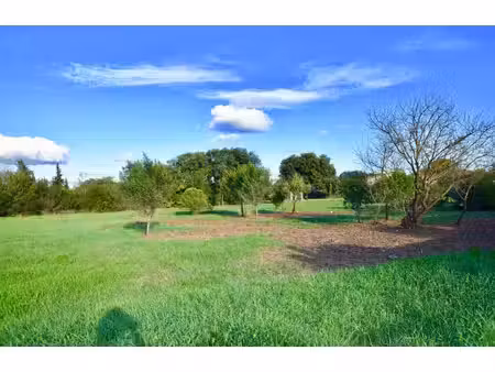 terrain constructible 1550 m2