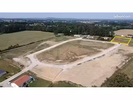 terrain constructible 2112m2 15min centre ville