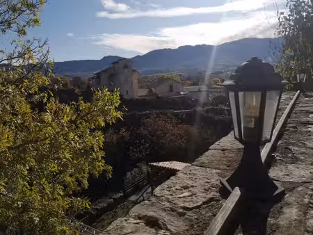 terrain 778 m²