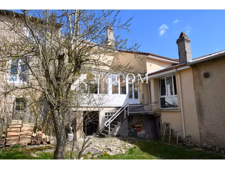 grande maison familiale avec logement loué – uruffe – 186 m² habitables avec 97 m² loués