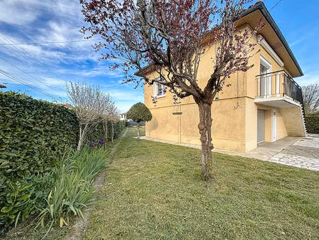 a vendre maison 97m2  6 pièces avec jardin et garage à seissan