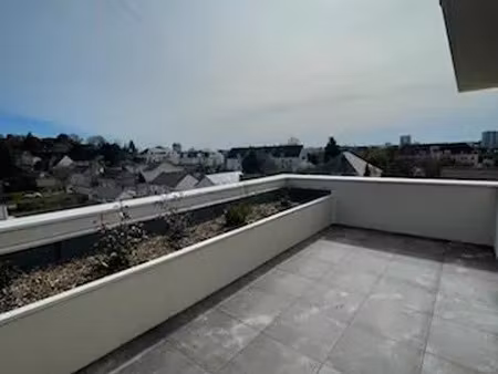 vente appartement 5 pièces 101 m² saint-cyr-sur-loire (37540)