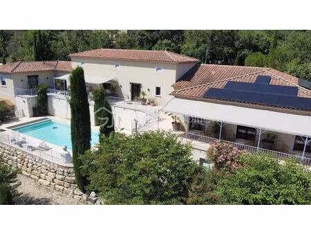bastide de 370 m² à saint-thome