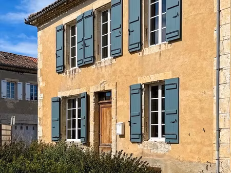 vente maison 5 pièces 130 m² à lectoure (32700)  215 000 €
