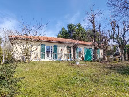 vente maison 6 pièces 200 m² à gabarret (40310)  242 000 €