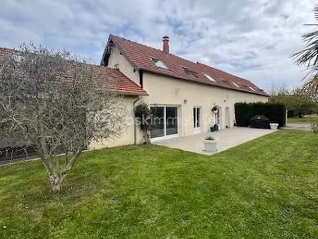 vente propriété 9 pièces 210 m² à gaillardbois-cressenville (27440)  299 000 €