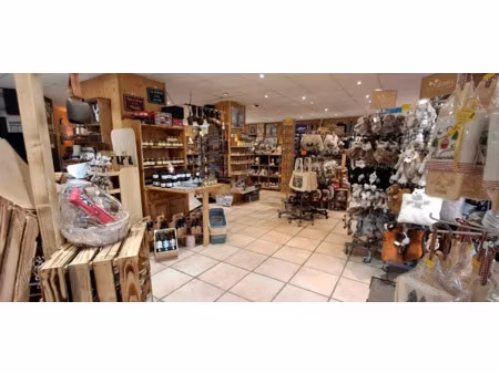 local professionnel à vendre germ 2 pièce(s) 113m2 256 880€