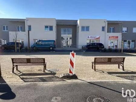 vente bureaux et commerces à tourbes (34120) : à vendre / 53m² tourbes