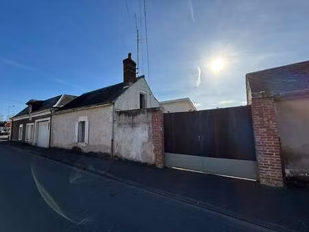 vente maison au lude (72800) : à vendre / 63m² le lude