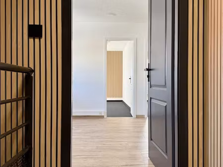 location locaux professionnels 120 m² à jouy-aux-arches (57130)  1 250 €