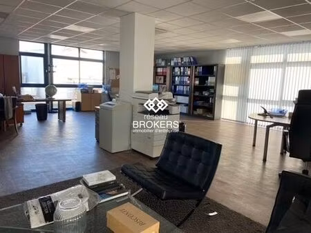 bureau prestigieux de 260 m2 en location - saint-maur-des-fossés  france