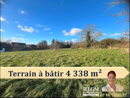 terrain à bâtir4 338 m²