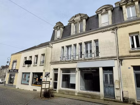 vente immeuble à questembert (56230) : à vendre / 360m² questembert