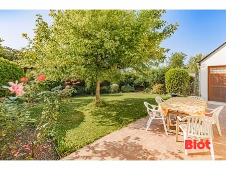 maison familiale proche transports et écoles