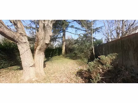 terrain constructible de 891 m² à boussy saint antoine