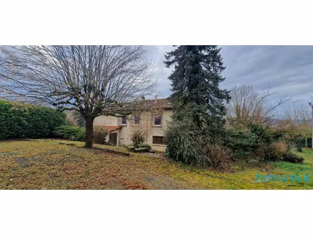 grande maison – 4 chambres – sous-sol - grenier