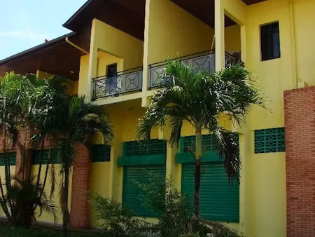 location duplex 3 pièces 70 m² à kourou (97310)  825 €