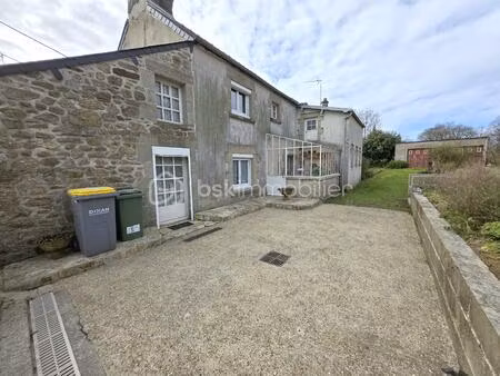 maison de 112 m² à aucaleuc