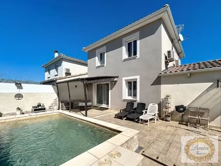 très belle villa contemporaine 110m2 jardin et bassin