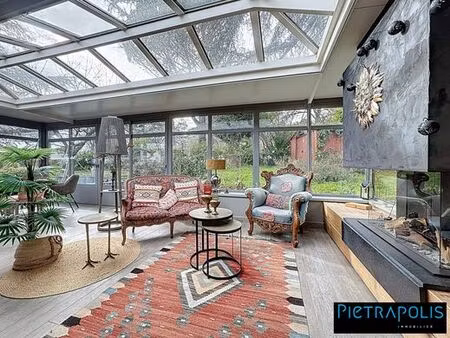 maison de prestige en vente saint-laurent-d'agny  france