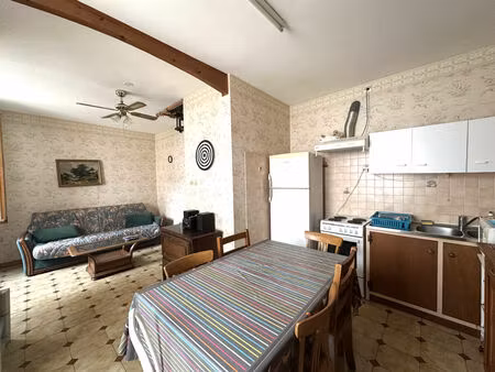 location appartement 2 pièces 42m2 amélie-les-bains-palalda 66110 - 600 € - surface privée