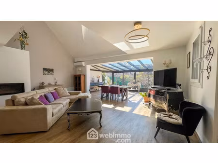 vente maison 9 pièces 219 m² à marolles-en-brie (94440)  550 000 €