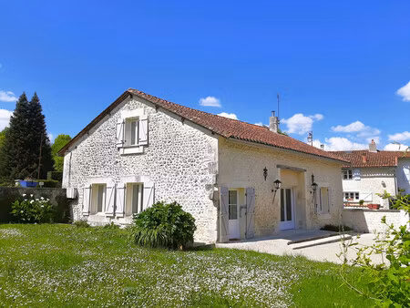 maison à vendre à bouteilles-saint-sébastien (24320) - dordogne