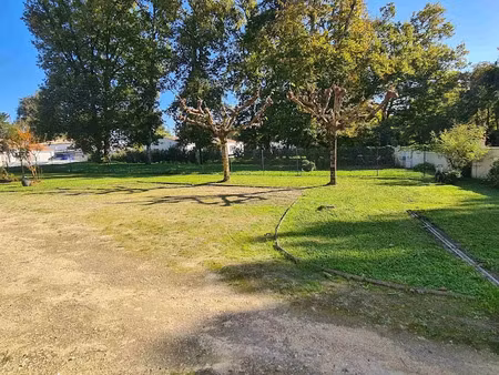 vente terrain 323 m² à les mathes (17570)  125 000 €