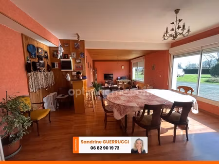 maison contemporaine 10 pieces 227 m²