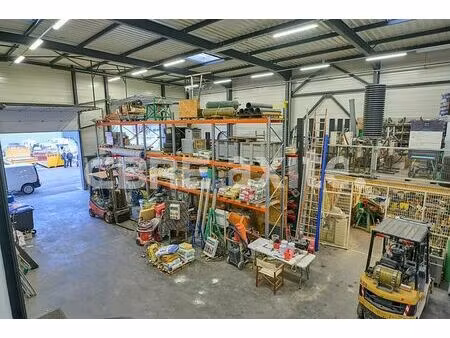 location local d'activités epagny 1 548 m²