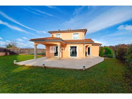 vente maison 4 pièces 140 m² éveux (69210)