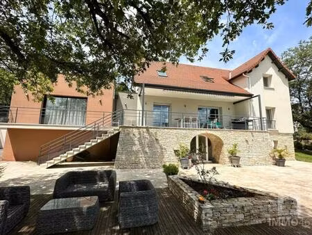 maison avec sous-sol total  vue  prestations et très beau terrain