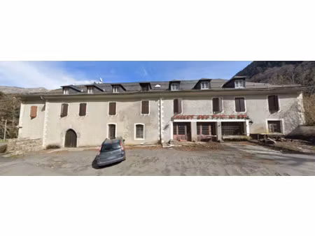 hôtel vide à rénover à gabas (64)