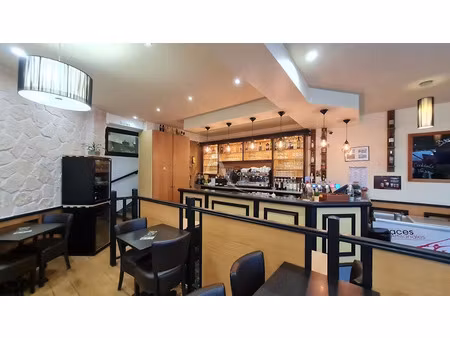 vente locaux professionnels 90 m² à gisors (27140)  295 000 €