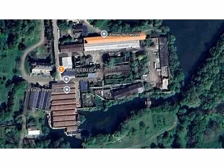 location local d'activités liguge 270 m²