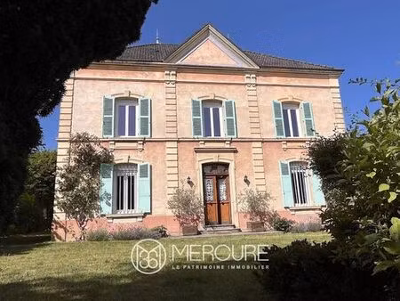 maison de 8 pièces de luxe en vente à saint-alban-les-eaux  france