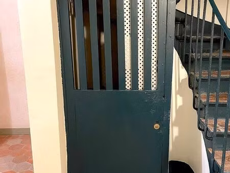 cave paris 75007 de 6 m2 sèche sans humidité