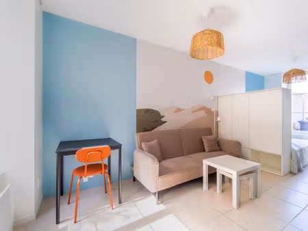 location meublée appartement 1 pièce 27 m² à boisemont (95000)  750 €