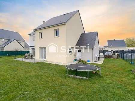 maison familiale récente composée de 6 chambres et 3 salles d'eau à 20 min au sud de caen