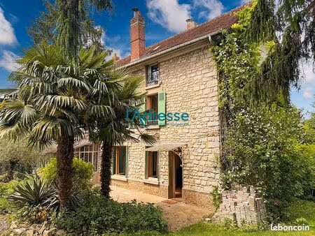 maison 7 pièces 165 m²