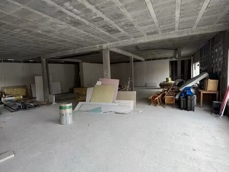 immeuble 1 pièce 179 m²