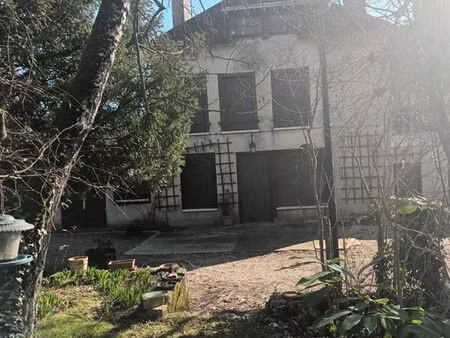 propriété 10 pièces 307 m²